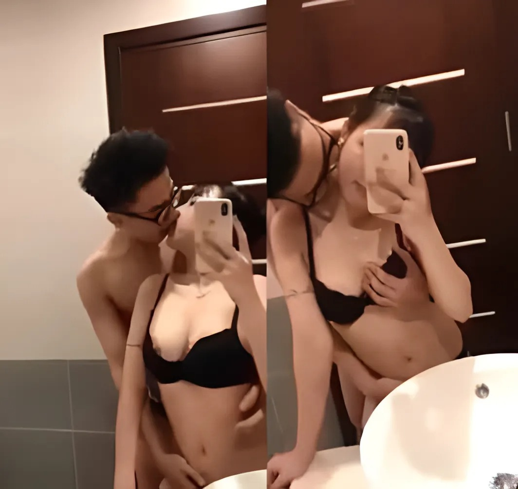 ふしだらな女の子は鏡の前でセックスするのが好き