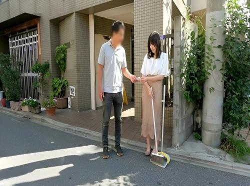 Avoir une liaison avec un voisin lors de son anniversaire de mariage